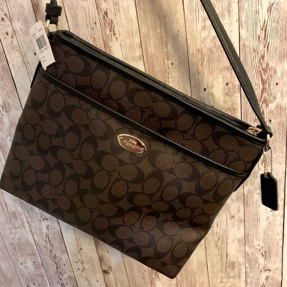 Coach shoulder bag
